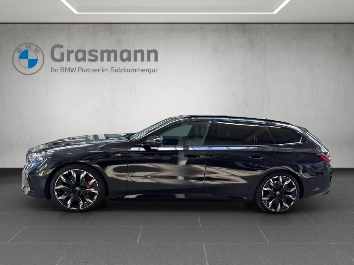 BMW I5 2024 photo 2