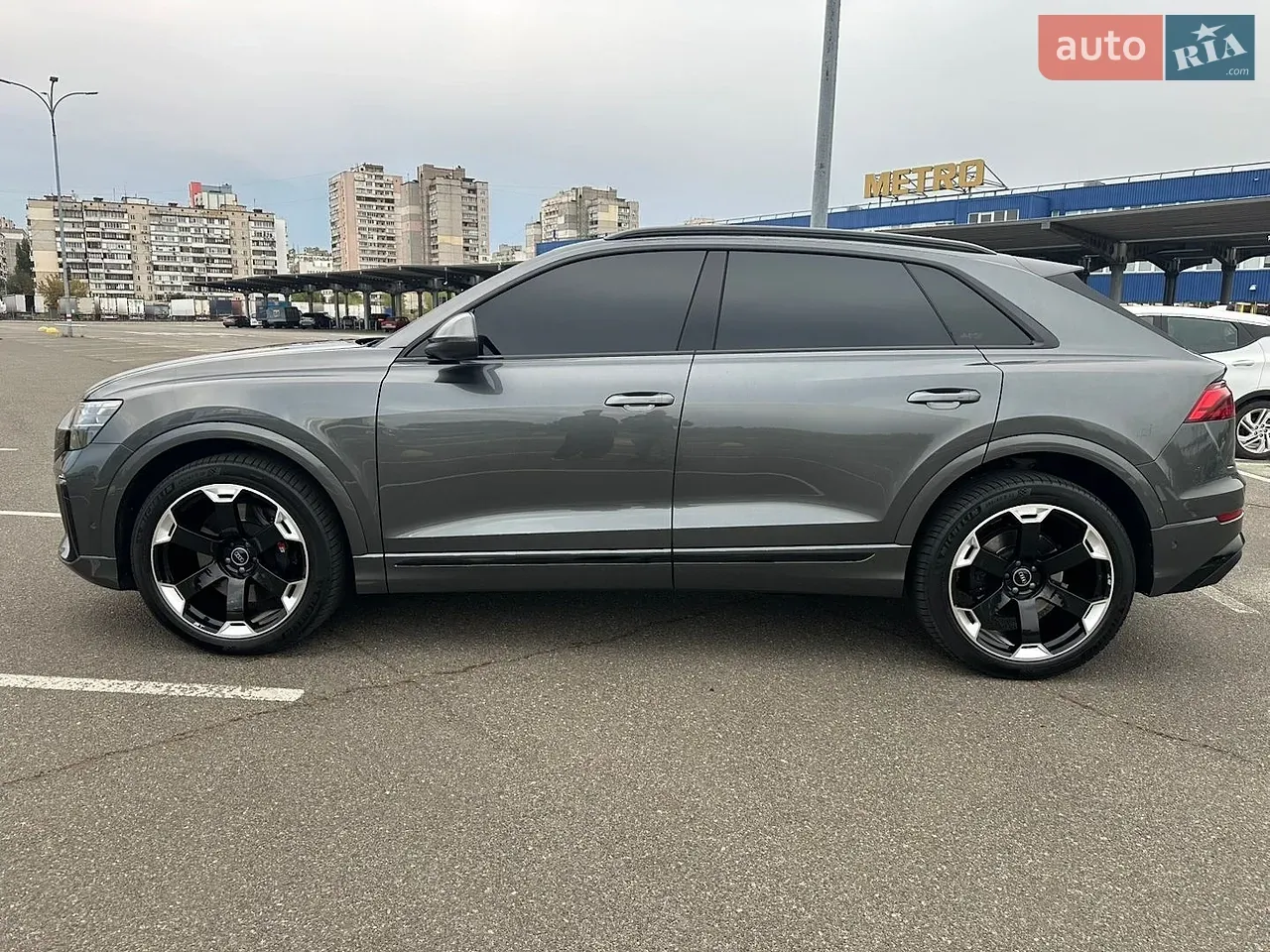 Audi Sq8