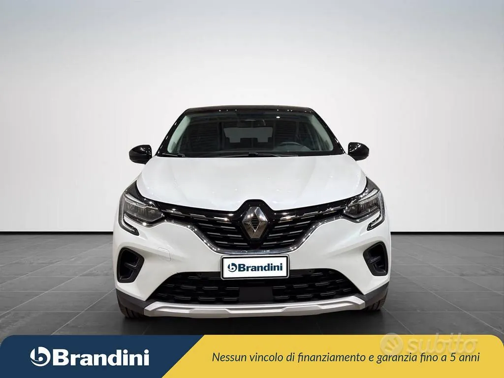 Renault Captur 2023 photo 3