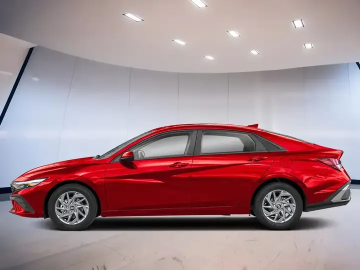 Hyundai Elantra 2026 photo 2