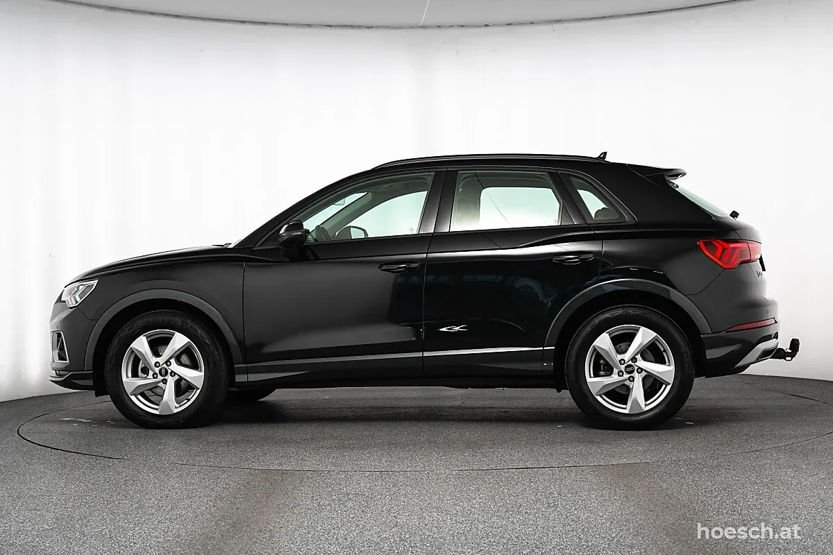 Audi Q3 2024 photo 3