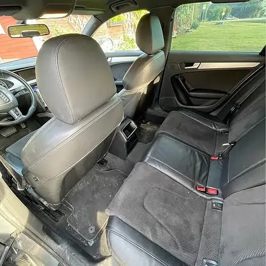 Audi A4 2010 photo 5