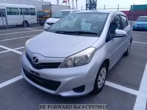 Toyota Vitz 2013 photo 2