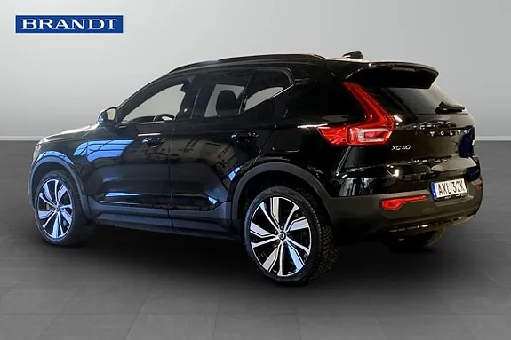 Volvo Xc40 2022 photo 2