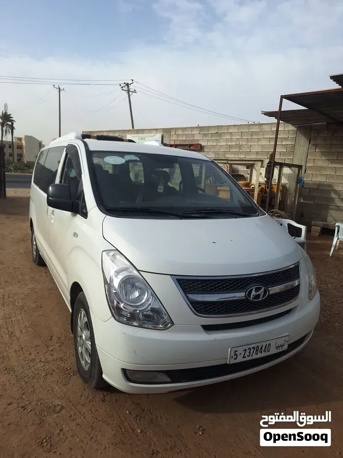 Hyundai H1 Gl 2010 photo 4