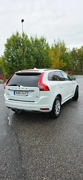 Volvo Xc60 2016 photo 2
