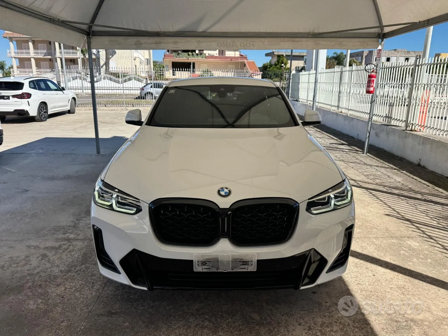 BMW X4 2022 photo 2