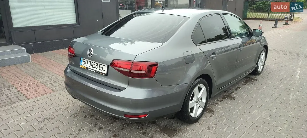 Volkswagen Jetta 2016 photo 3