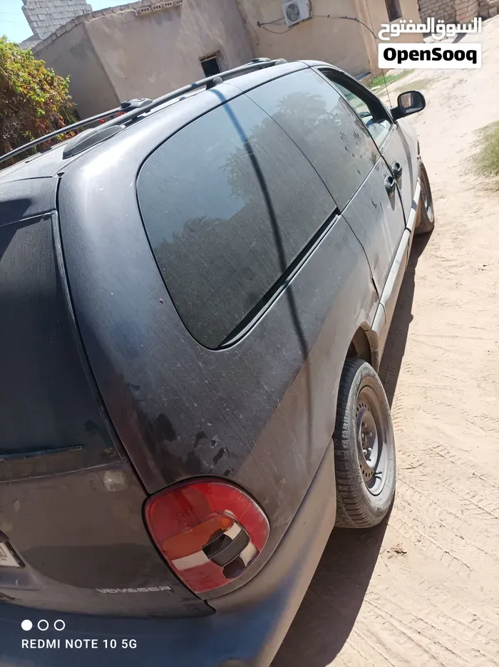 Chrysler Voyager 1998 photo 4