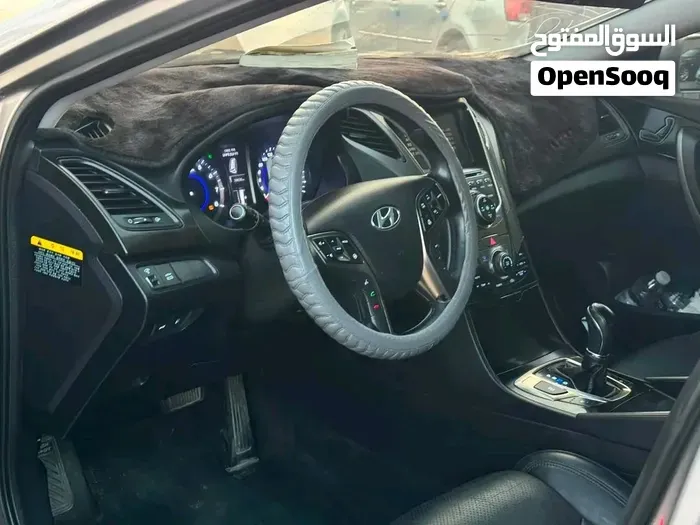 Hyundai Azera 2013 photo 3