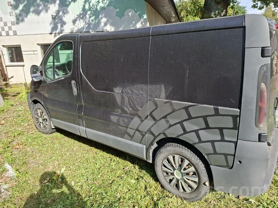 Opel Vivaro 2002 photo 3
