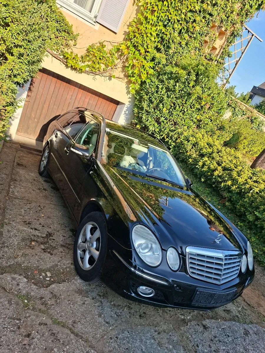 Mercedes-Benz Eklasse 2007 photo 3