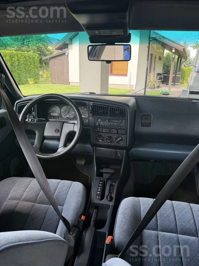 Volkswagen Passat 1992 photo 5