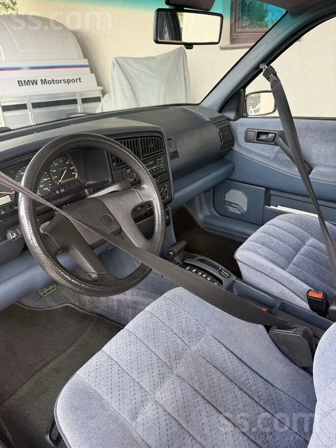 Volkswagen Passat 1992 photo 3