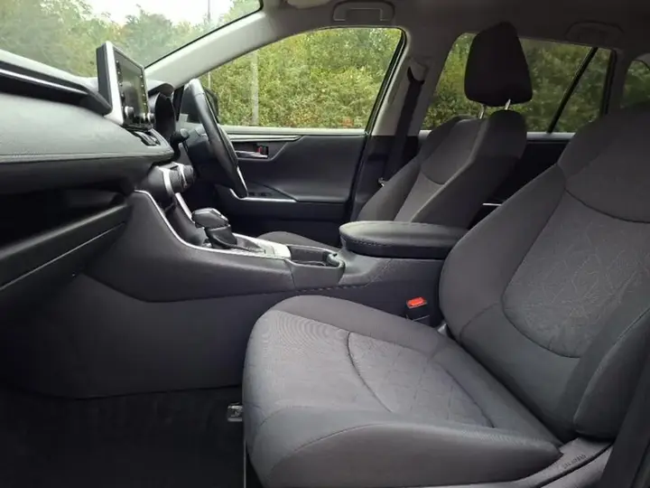 Toyota Rav4 2019 photo 5