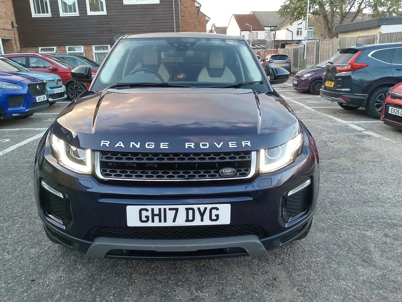 Land Rover Range Rover Evoque 2017 photo 2