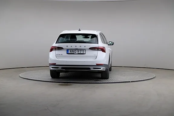 Skoda Octavia 2023 photo 5