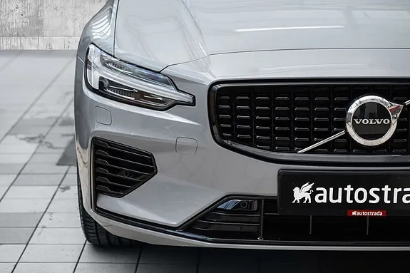 Volvo V60 2024 photo 3
