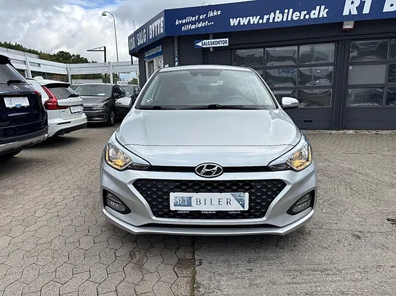 Hyundai I20 2018 photo 2