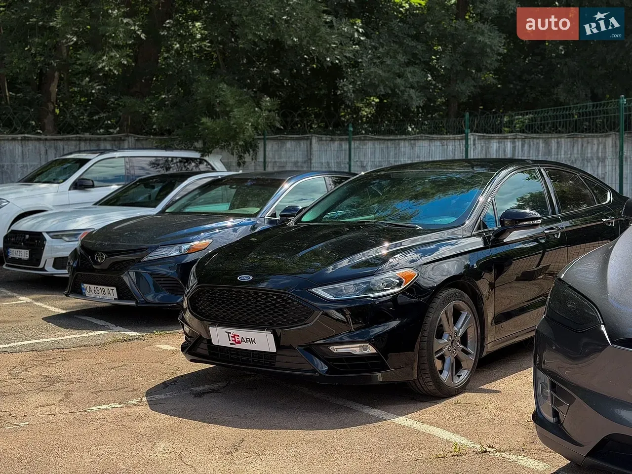 Ford Fusion 2018 photo 2