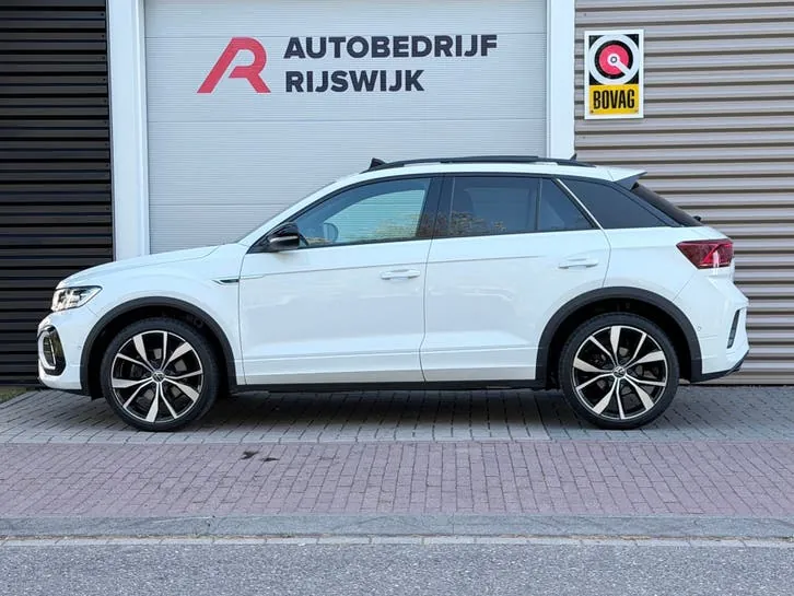 Volkswagen T-Roc 2022 photo 2