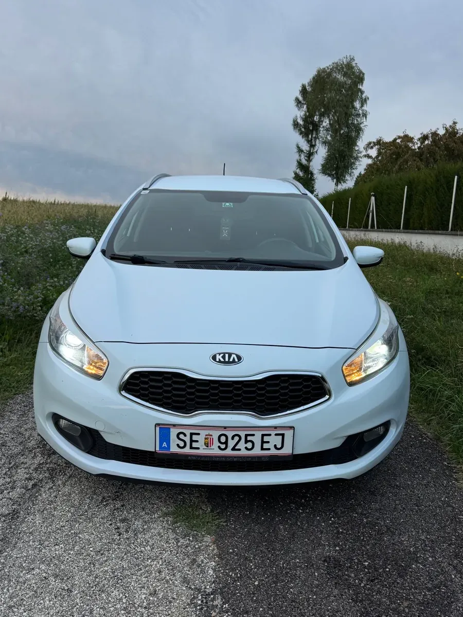 Kia Ceed 2015 photo 2