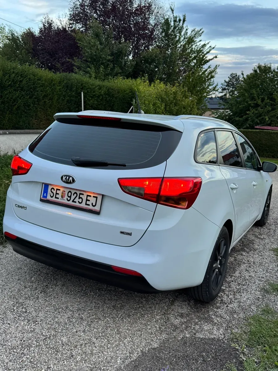 Kia Ceed 2015 photo 3