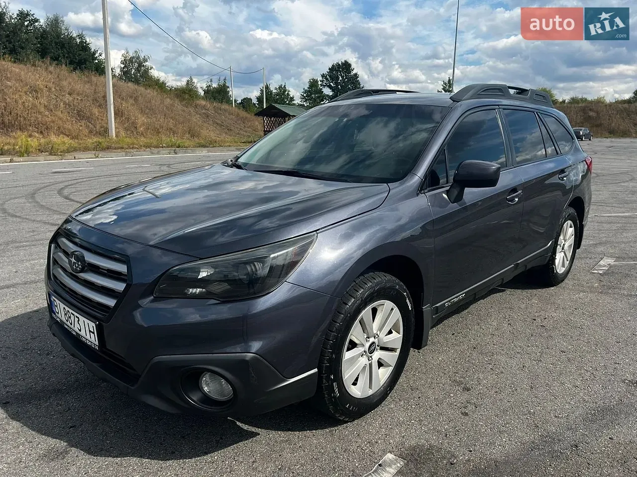 Subaru Outback 2014 photo 2
