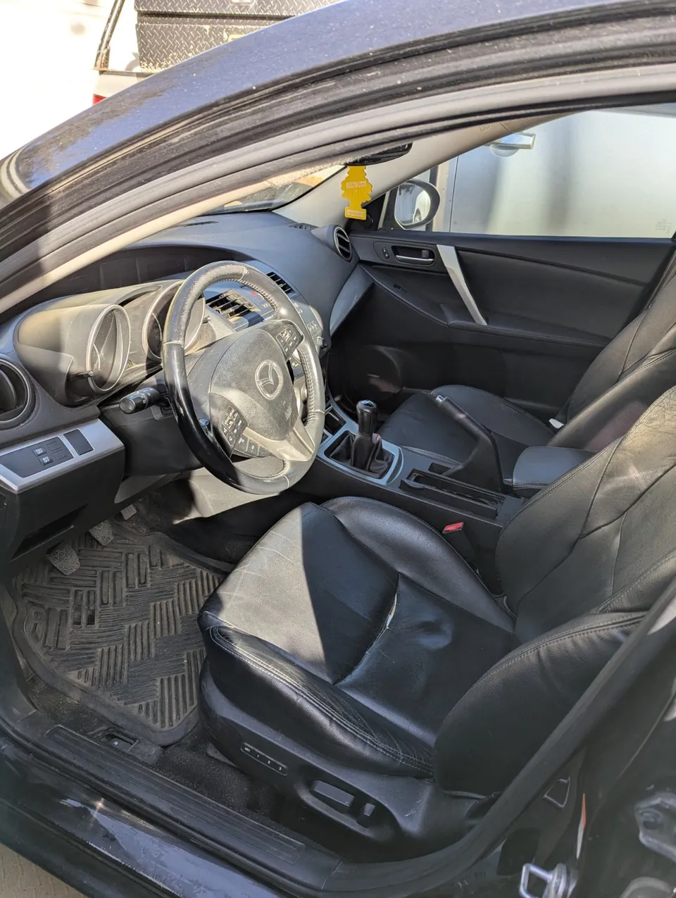 Mazda 3 Gt 2010 photo 2