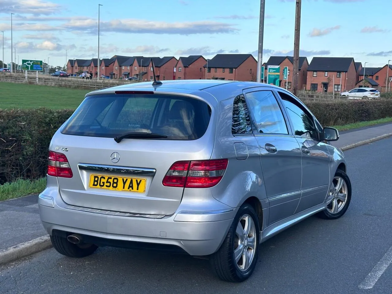 Mercedes-Benz B-Class 2008 photo 2