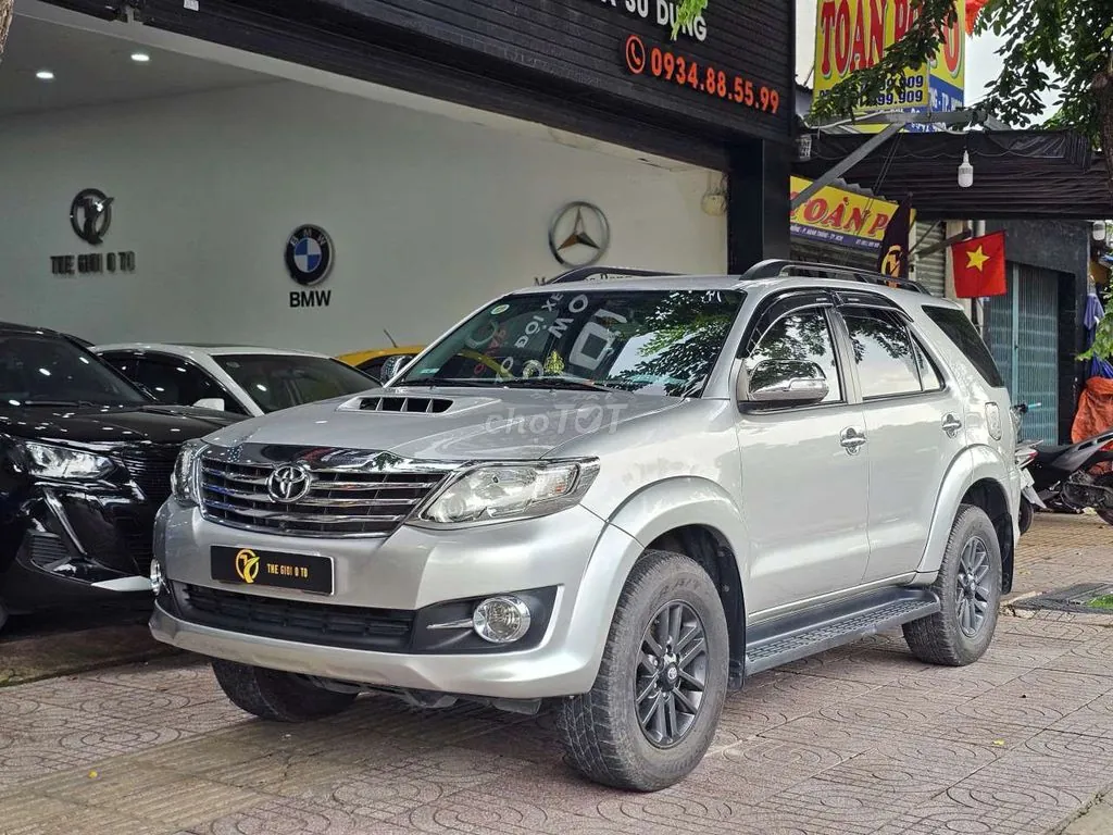 Toyota Fortuner 2016 photo 2