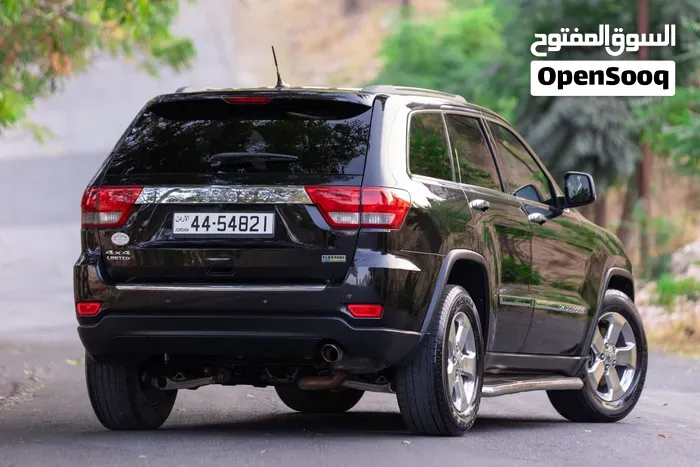 Jeep Grand Cherokee 2011 photo 4