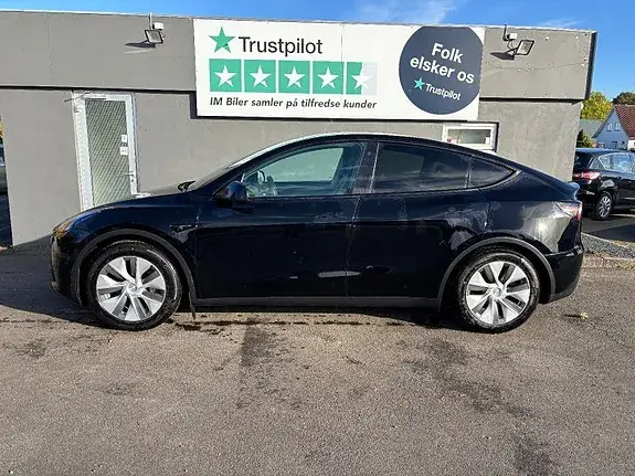 Tesla Model Y 2023 photo 3