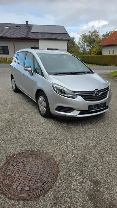 Opel Zafira Tourer