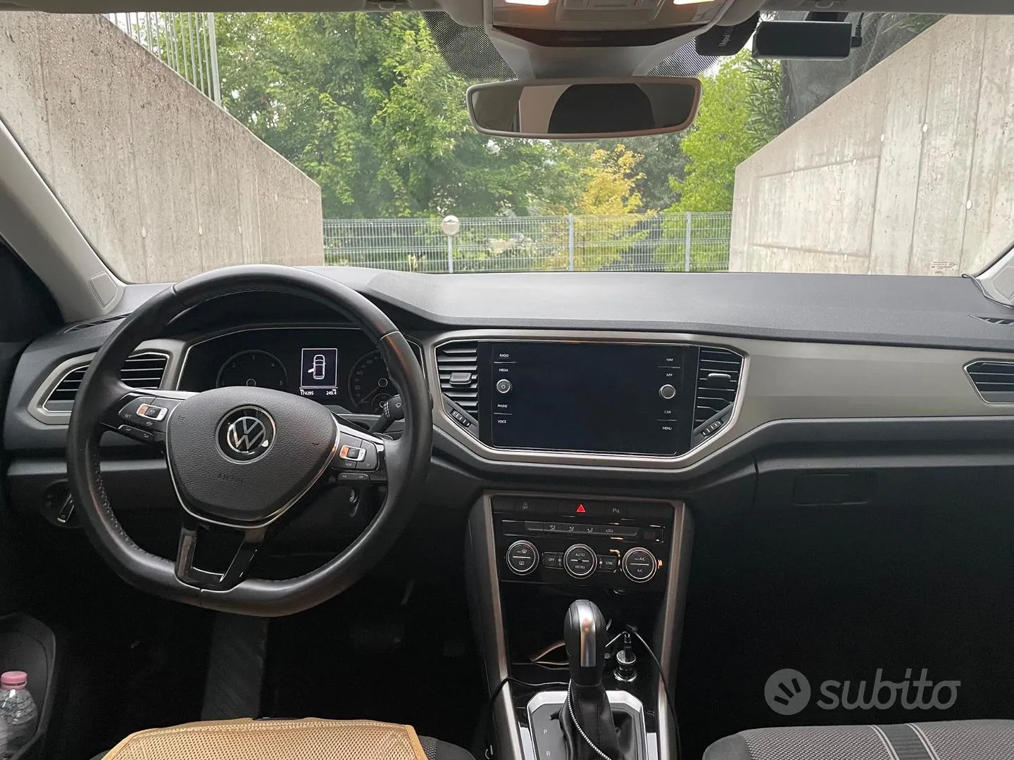 Volkswagen T-Roc 2020 photo 4