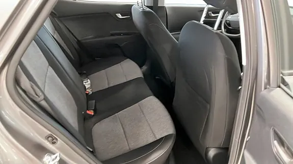Kia Stonic 2026 photo 3