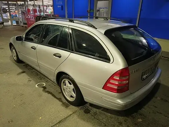 Mercedes-Benz 200 2003 photo 5