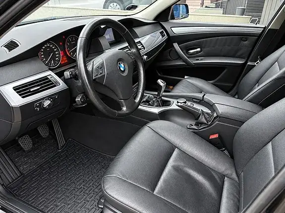 BMW 523I 2009 photo 5