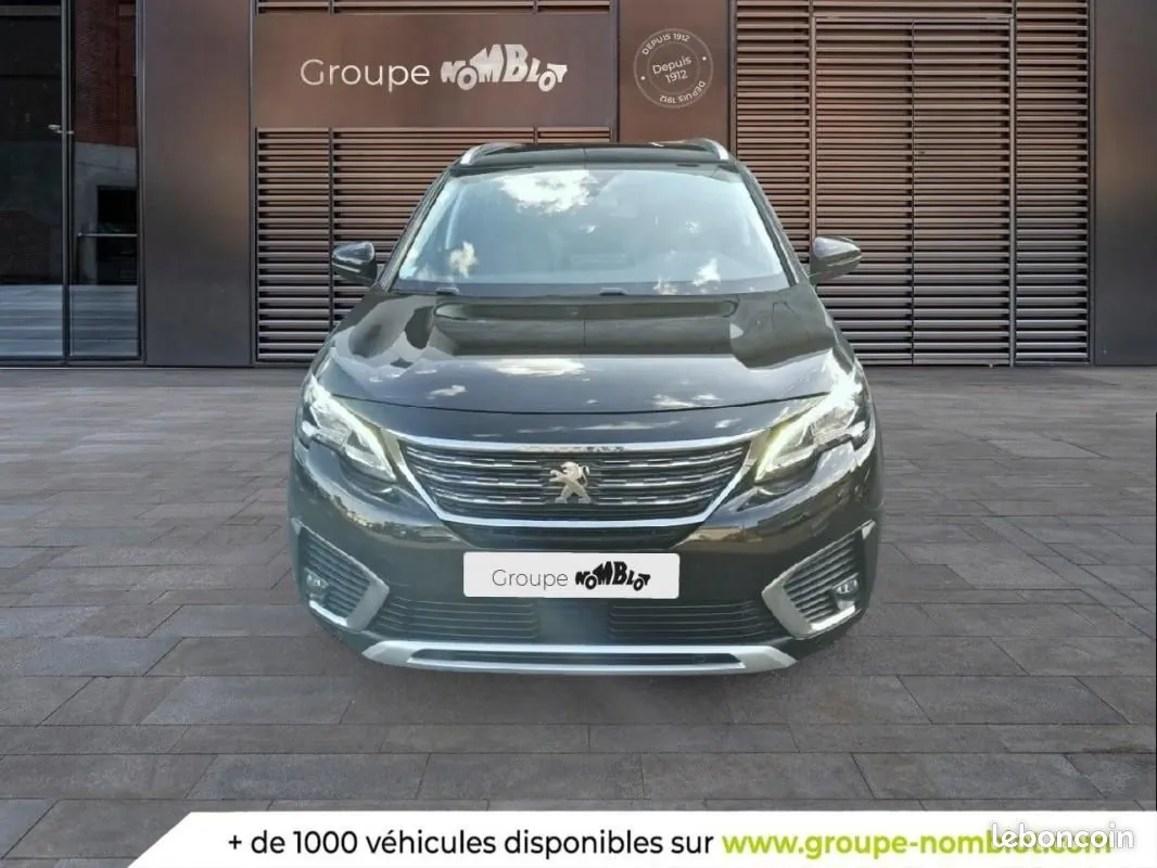 Peugeot 5008 2018 photo 2