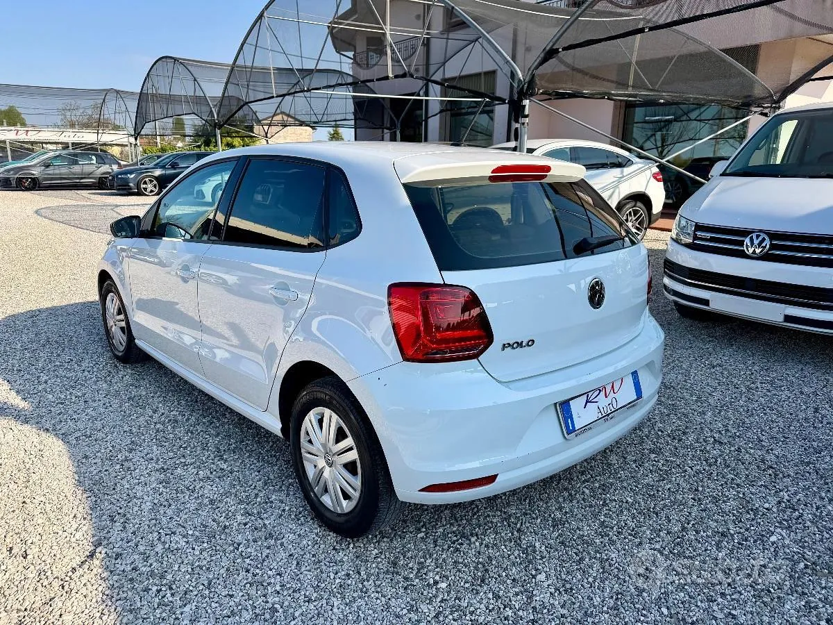 Volkswagen Polo 2015 photo 5