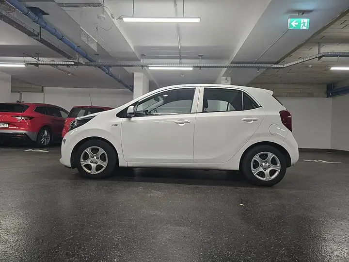 Kia Picanto 2023 photo 3