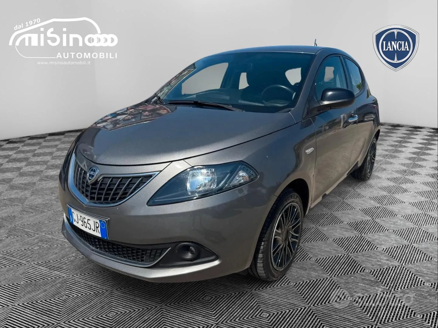 Lancia Ypsilon