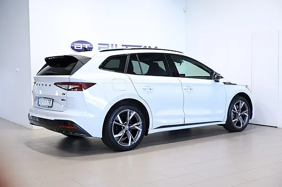 Skoda Enyaq 2023 photo 4