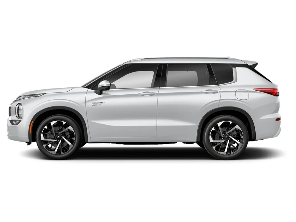 Mitsubishi Outlander 2023 photo 2