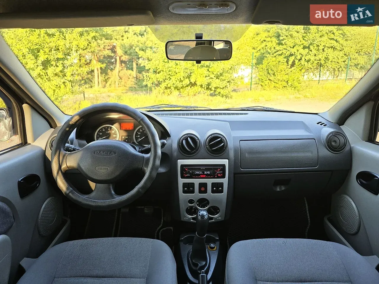 Dacia Logan 2008 photo 2