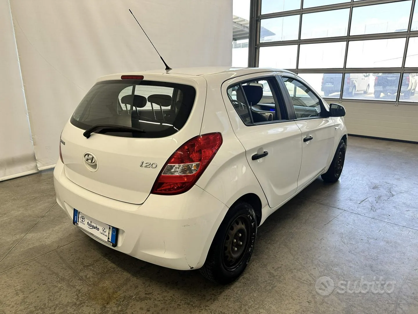 Hyundai I20 2011 photo 5