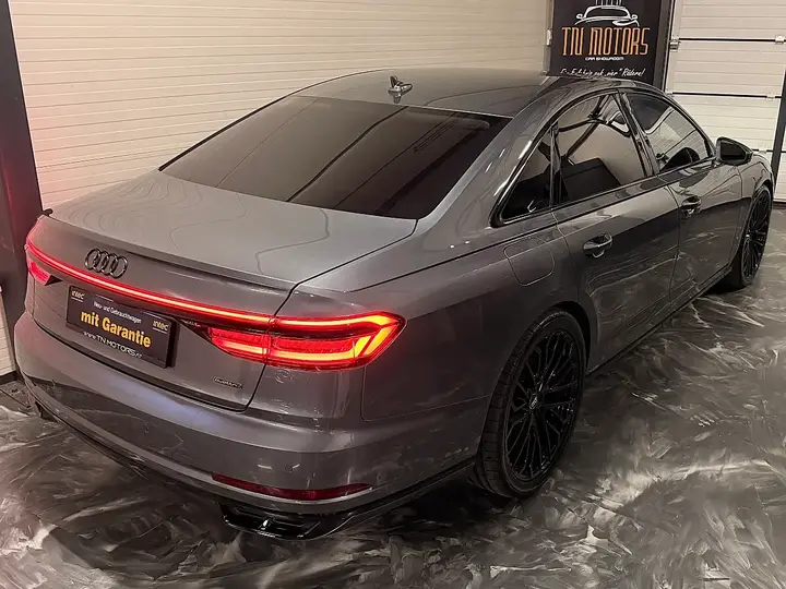 Audi A8 2020 photo 3