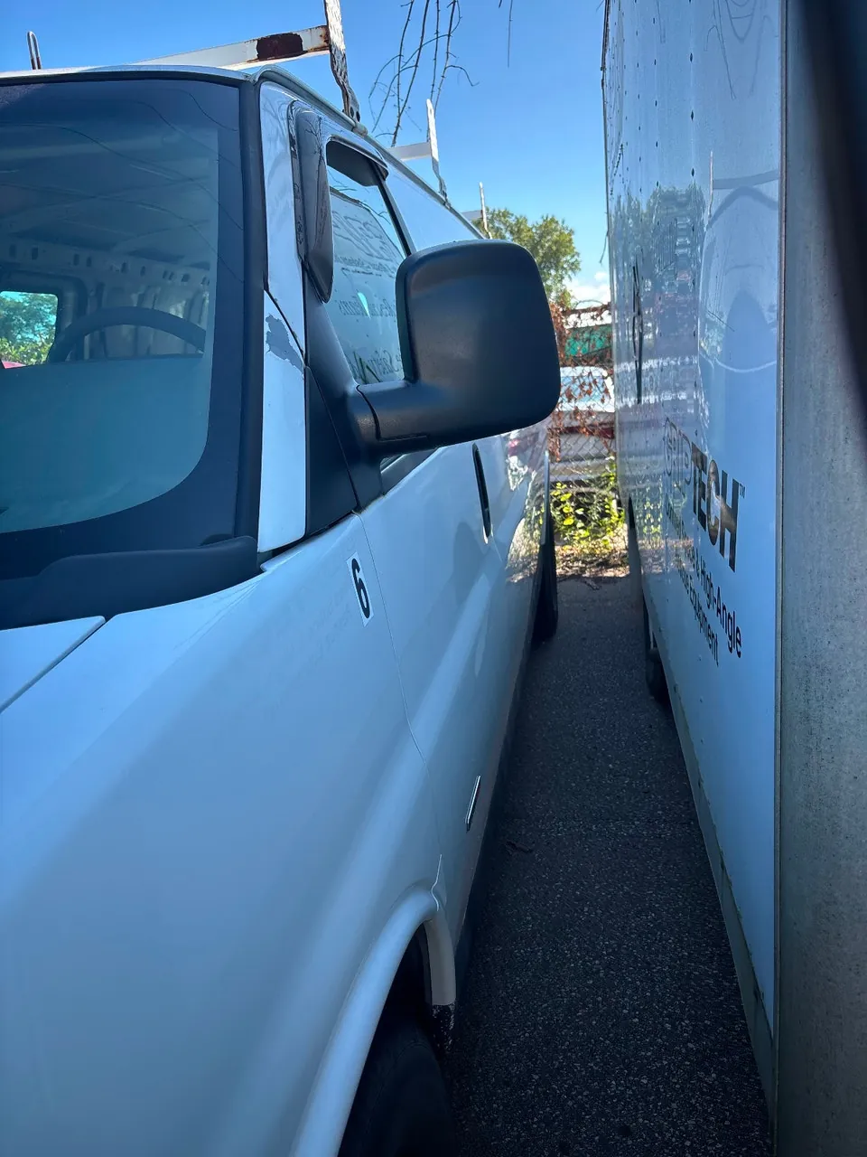 Chevrolet Express 2012 photo 4