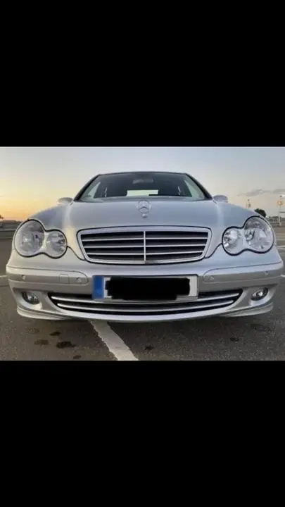 Mercedes-Benz C180