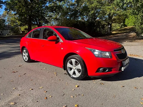 Chevrolet Cruze 2011 photo 2